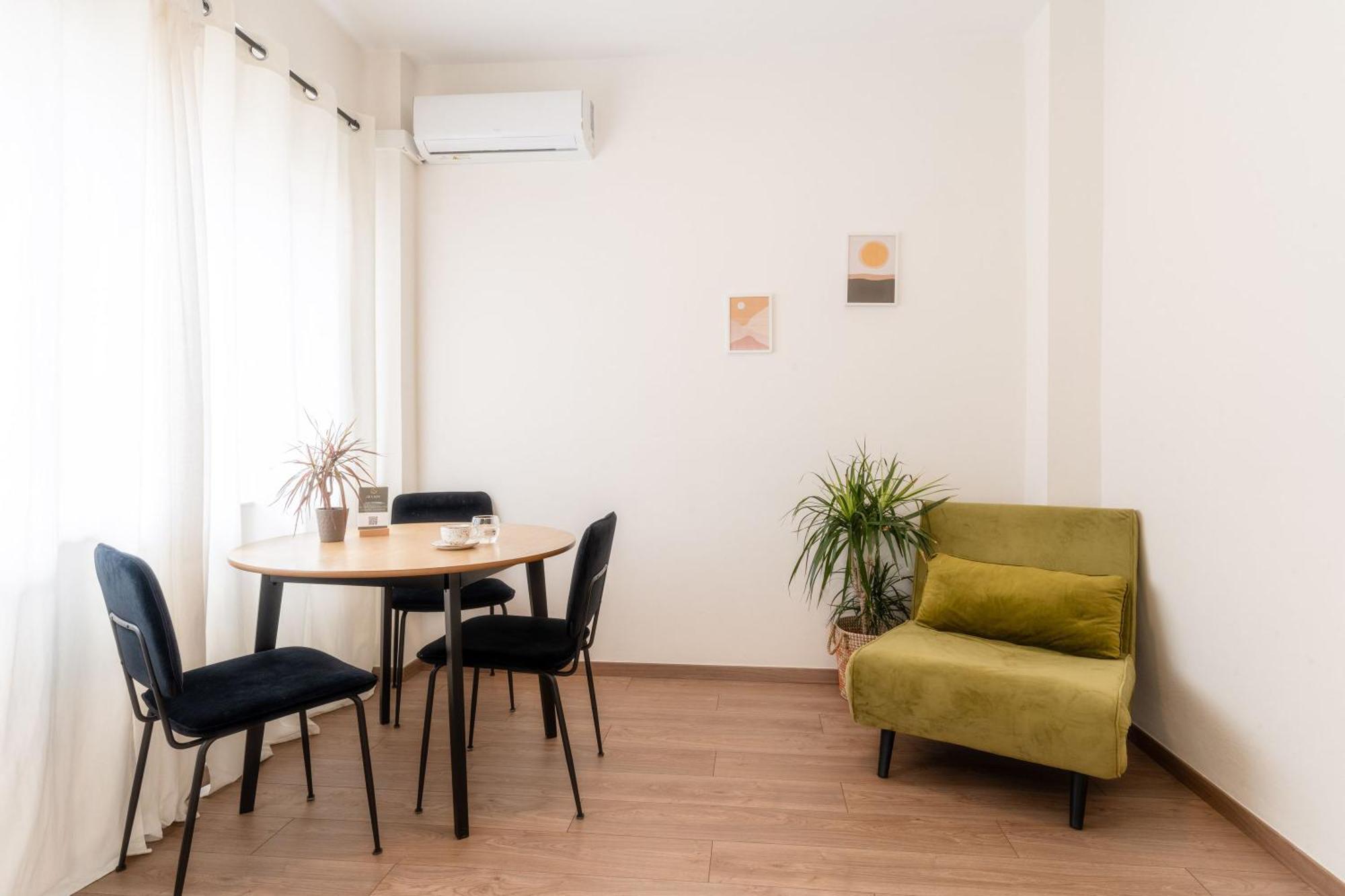 Senaon Urban Living City Center Candia Esterno foto
